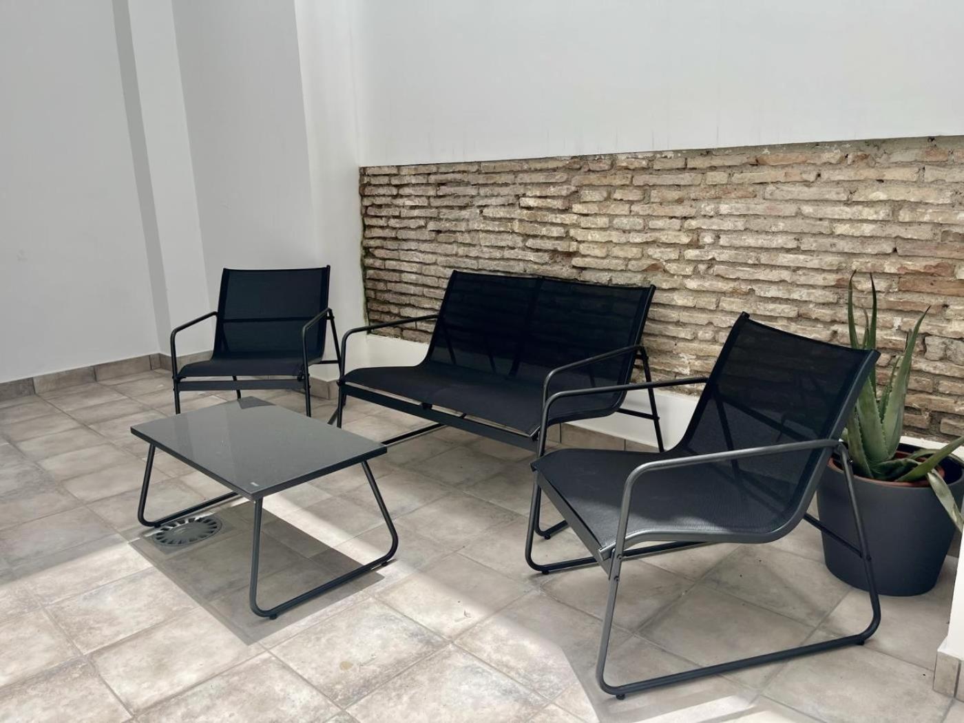 Cd-P Loft, New Charming Loft With Private Patio, Center, Quite Neighborhood Apartman Málaga Kültér fotó